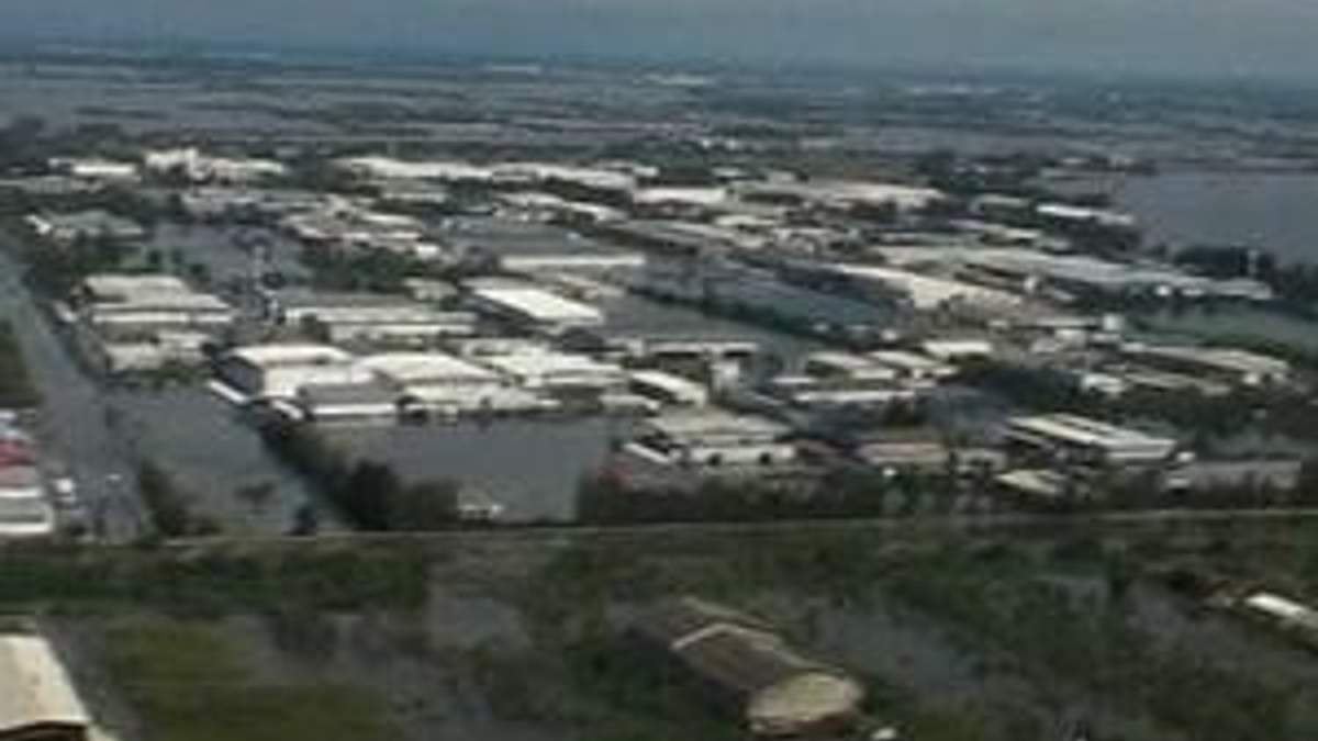 Повені у Таїланді вдарили по промисловості Японії