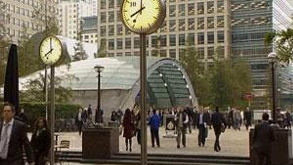 Підприємці Великобританії закликають зменшити податки