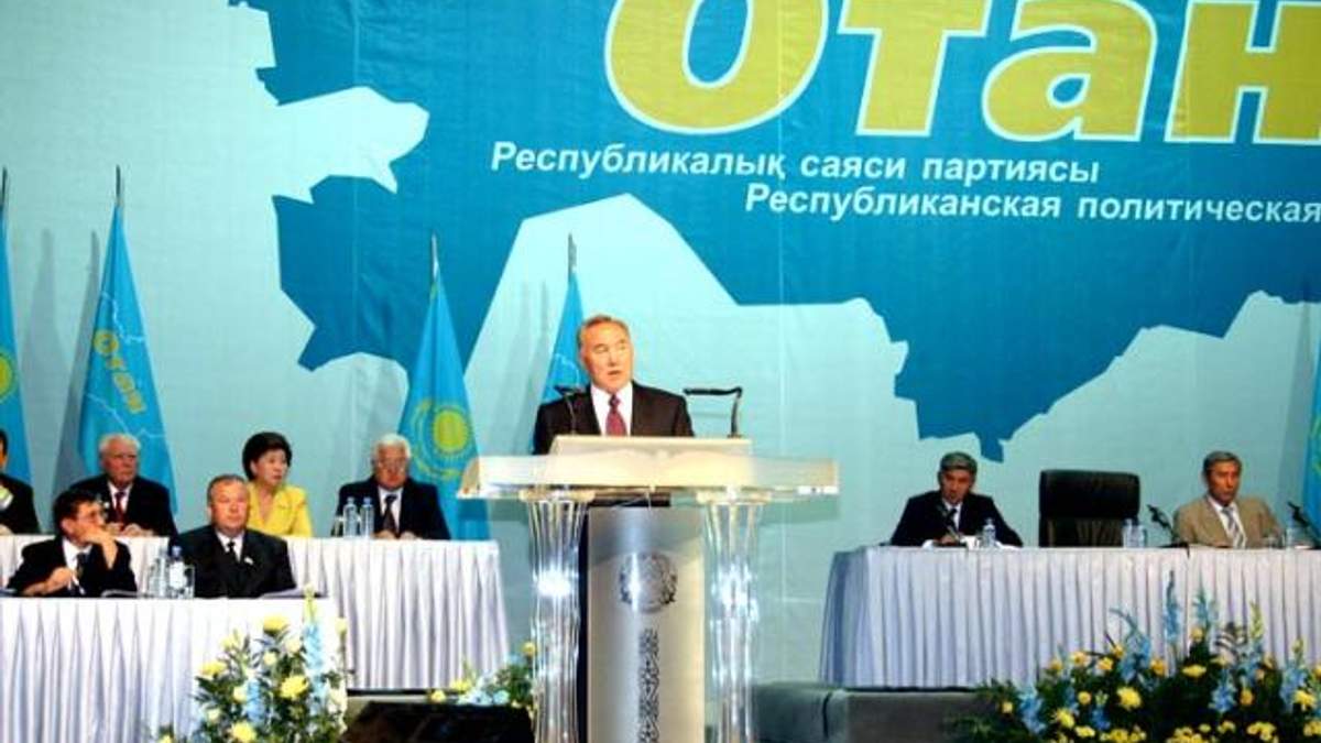 Exit-polls: Правляча партія Казахстану отримала 81% голосів