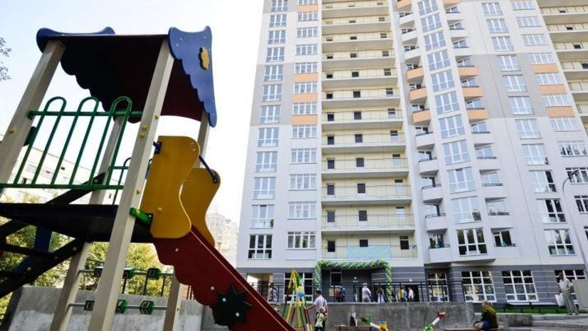 Тариф на содержание домов вырастет до 3-5 гривен за квадратный метр Тариф на содержание домов вырастет до 3-5 гривен за квадратный метр