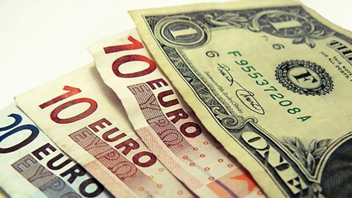 Наличный курс валют 1 сентября в Украине Наличный курс валют 1 сентября в Украине
