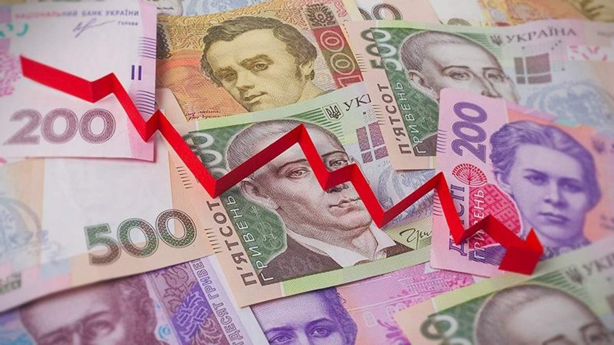 Курс гривны относительно доллара в Украине снова падает Курс гривны относительно доллара в Украине снова падает