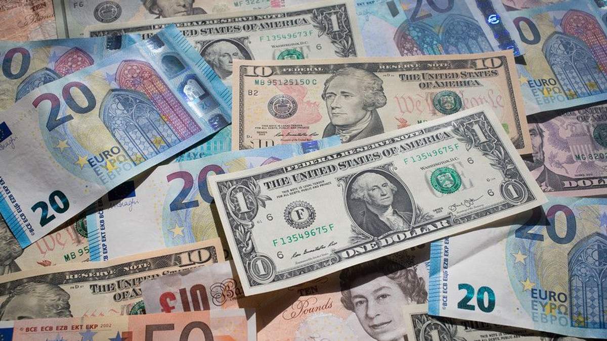 Готівковий курс валют 12 листопада в Україні Готівковий курс валют 12 листопада в Україні