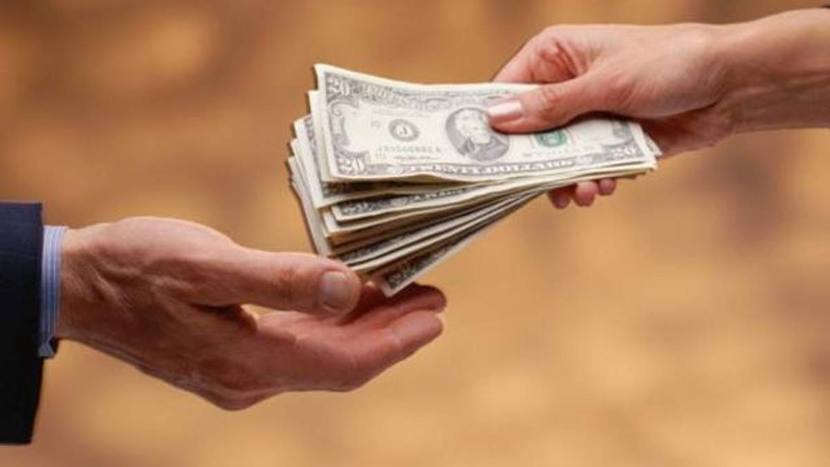 Коррупция мешает росту экономики Украины Коррупция мешает росту экономики Украины