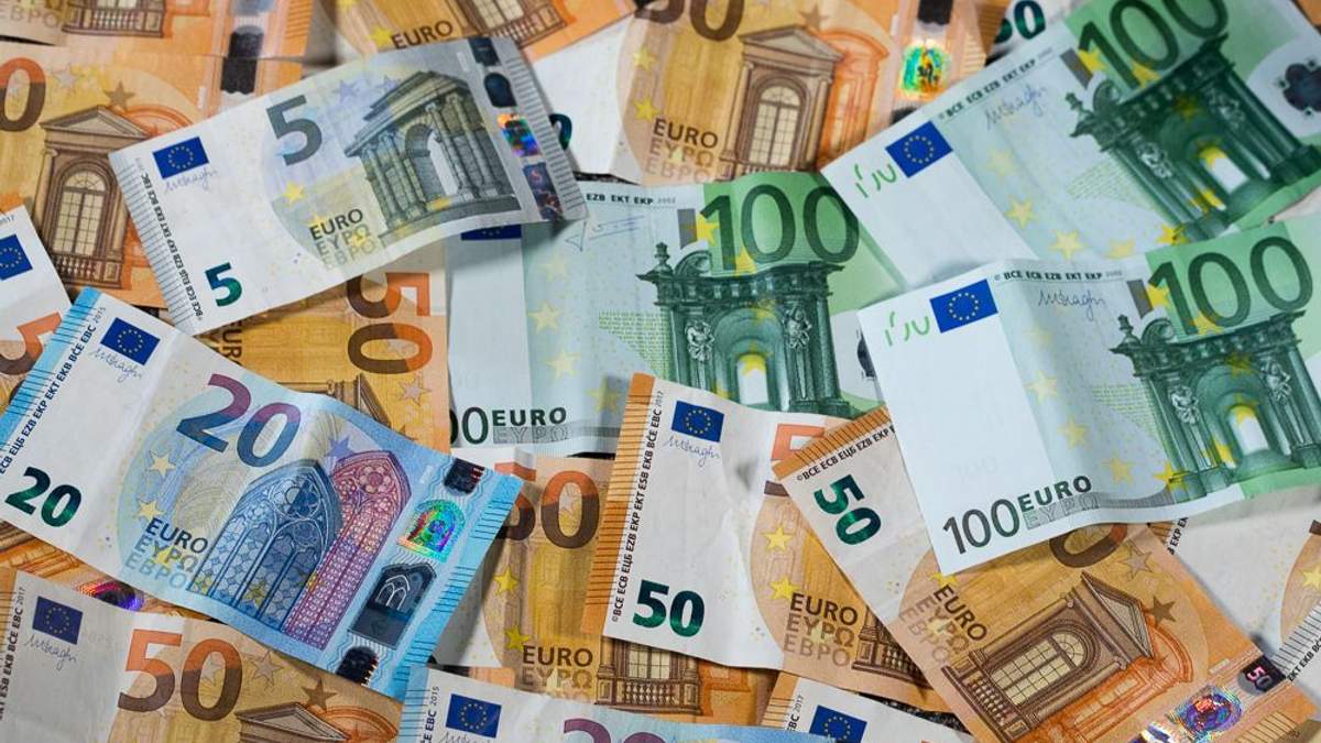 Курс валют НБУ на 28.01.2019: курс долара, курс євро Курс валют НБУ на 28.01.2019: курс долара, курс євро