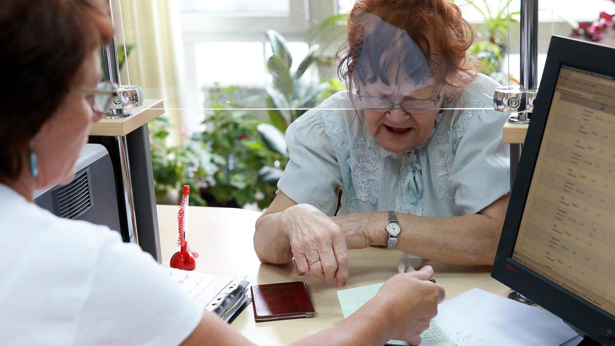 Індексація пенсій в Україні: Рева уточнив суми Індексація пенсій в Україні: Рева уточнив суми