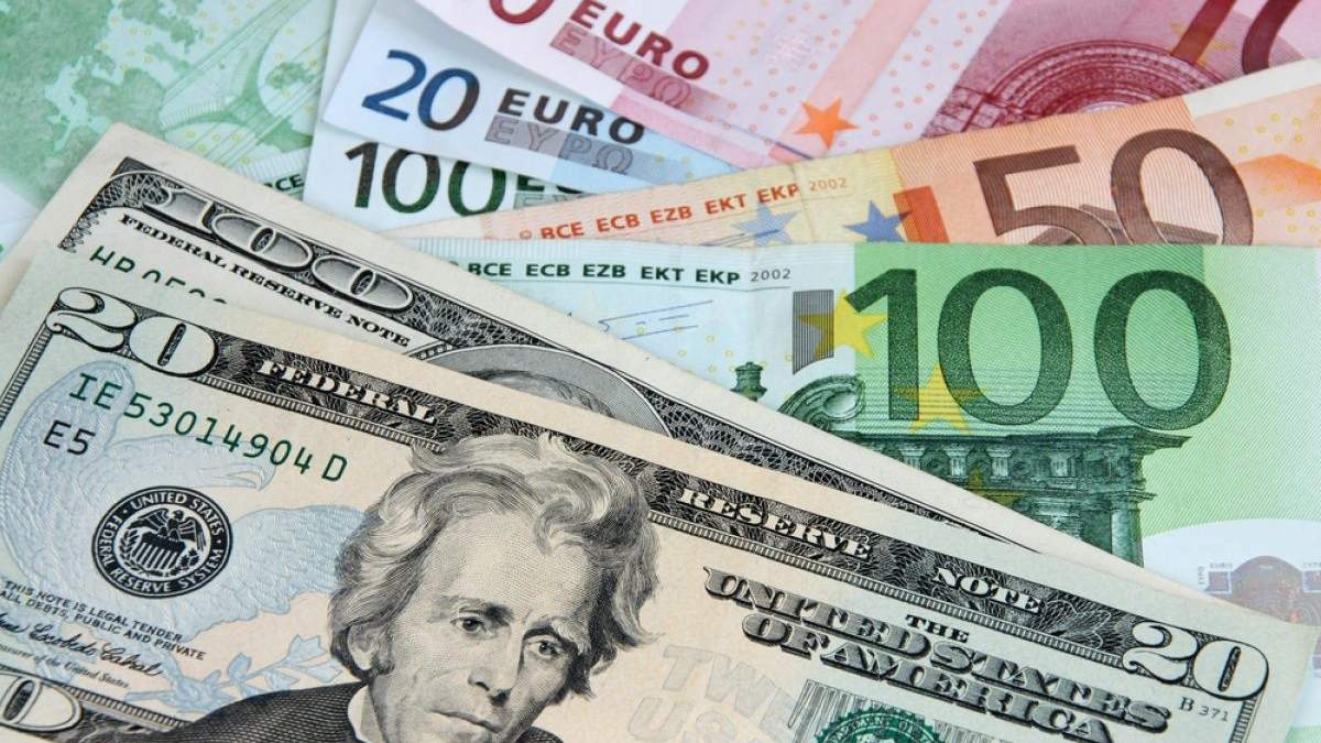 Готівковий курс валют на 17.09.2019: курс долару та євро Готівковий курс валют на 17.09.2019: курс долару та євро