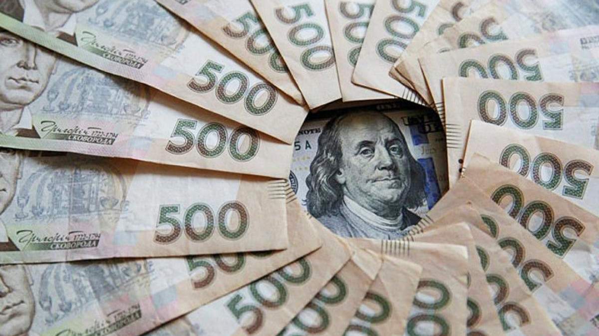 НБУ витратив 200 мільйонів доларів на підтримку гривні НБУ витратив 200 мільйонів доларів на підтримку гривні