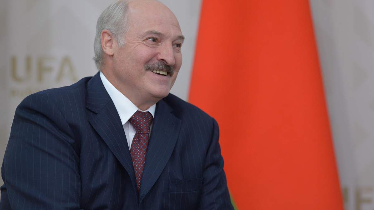 Лукашенко резко раскритиковал вероятный союз с Россией Лукашенко резко раскритиковал вероятный союз с Россией