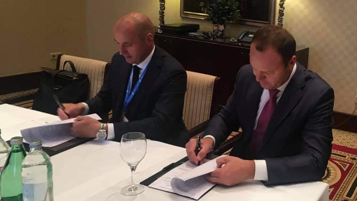 Транзит газа через Украину – Украина и Россия подписали договор Транзит газа через Украину – Украина и Россия подписали договор
