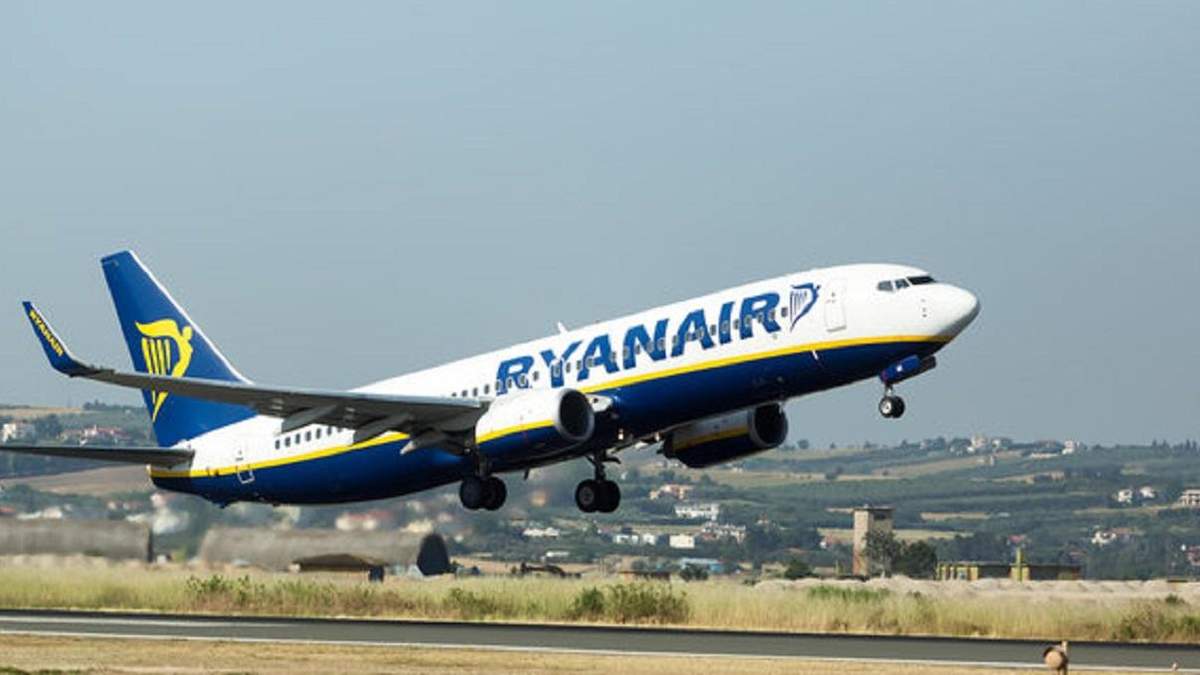 Ryanair літатиме зі Львова у Познань Ryanair літатиме зі Львова у Познань