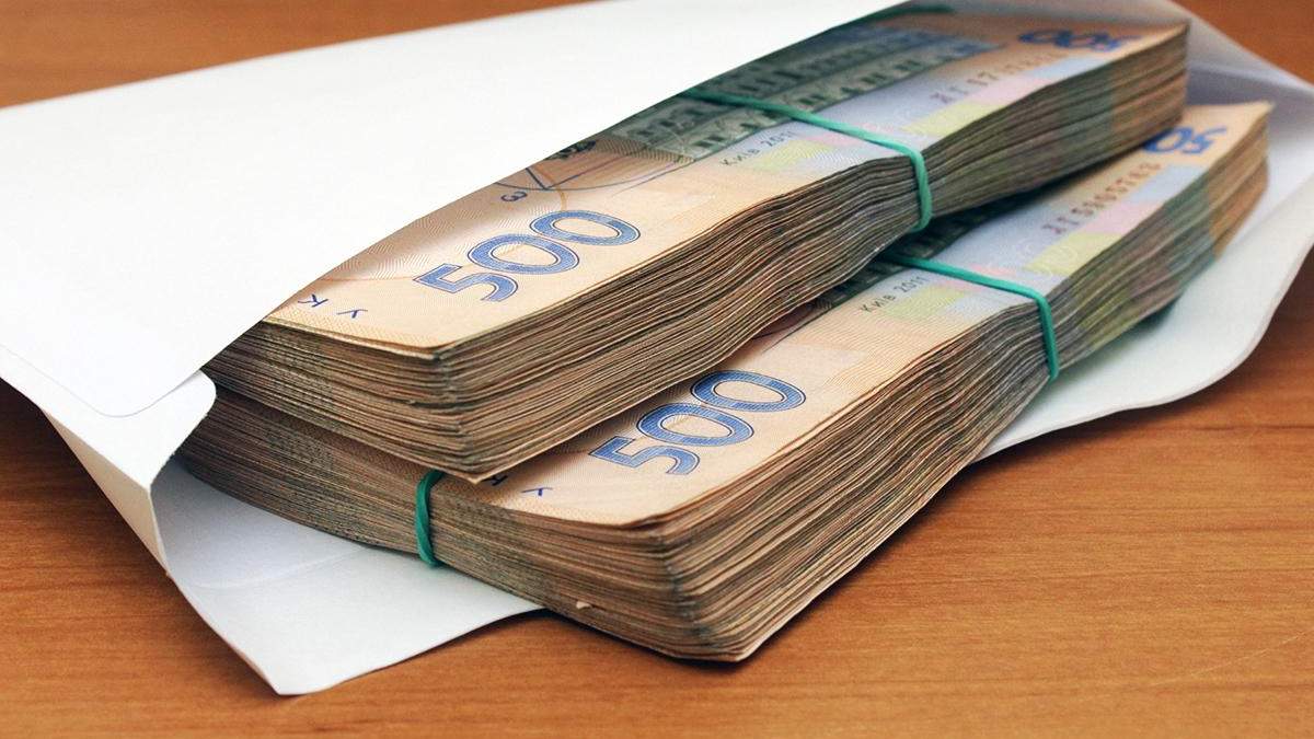Зарплаты в конвертах в Украине соглашается получать большинство работников Зарплаты в конвертах в Украине соглашается получать большинство работников