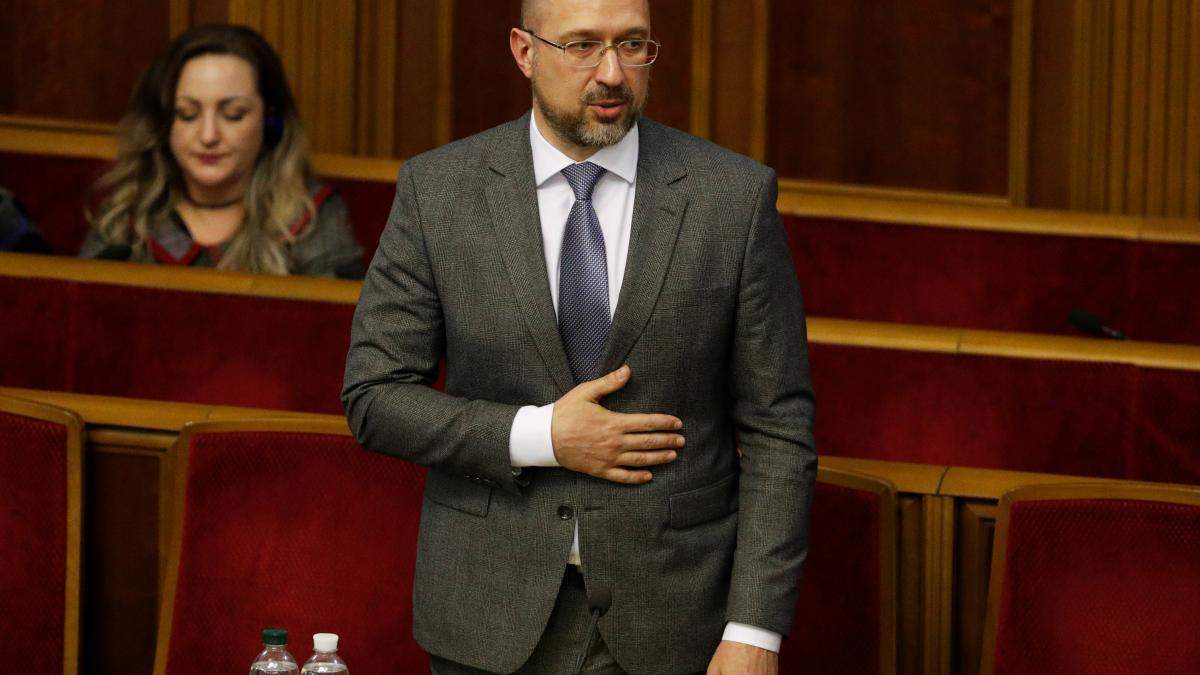 Бюджет-2020 змінять через COVID-19: яким буде курс гривні й безробіття Бюджет-2020 змінять через COVID-19: яким буде курс гривні й безробіття