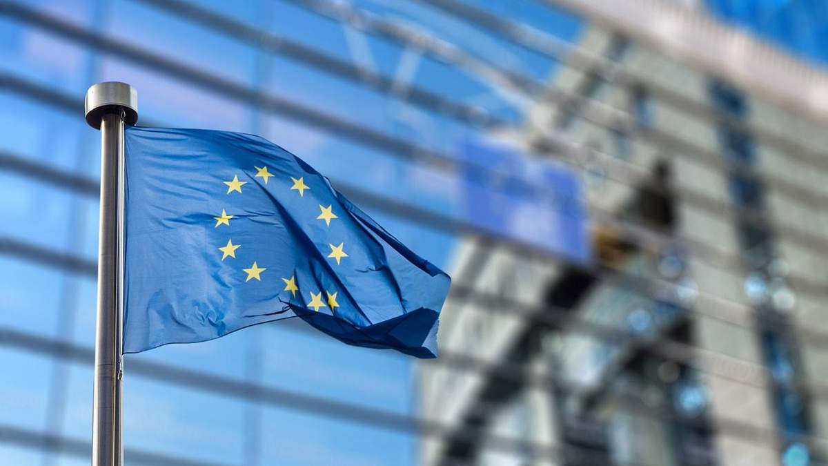 На восстановление экономики ЕС после коронавируса надо 2 триллиона евро На восстановление экономики ЕС после коронавируса надо 2 триллиона евро
