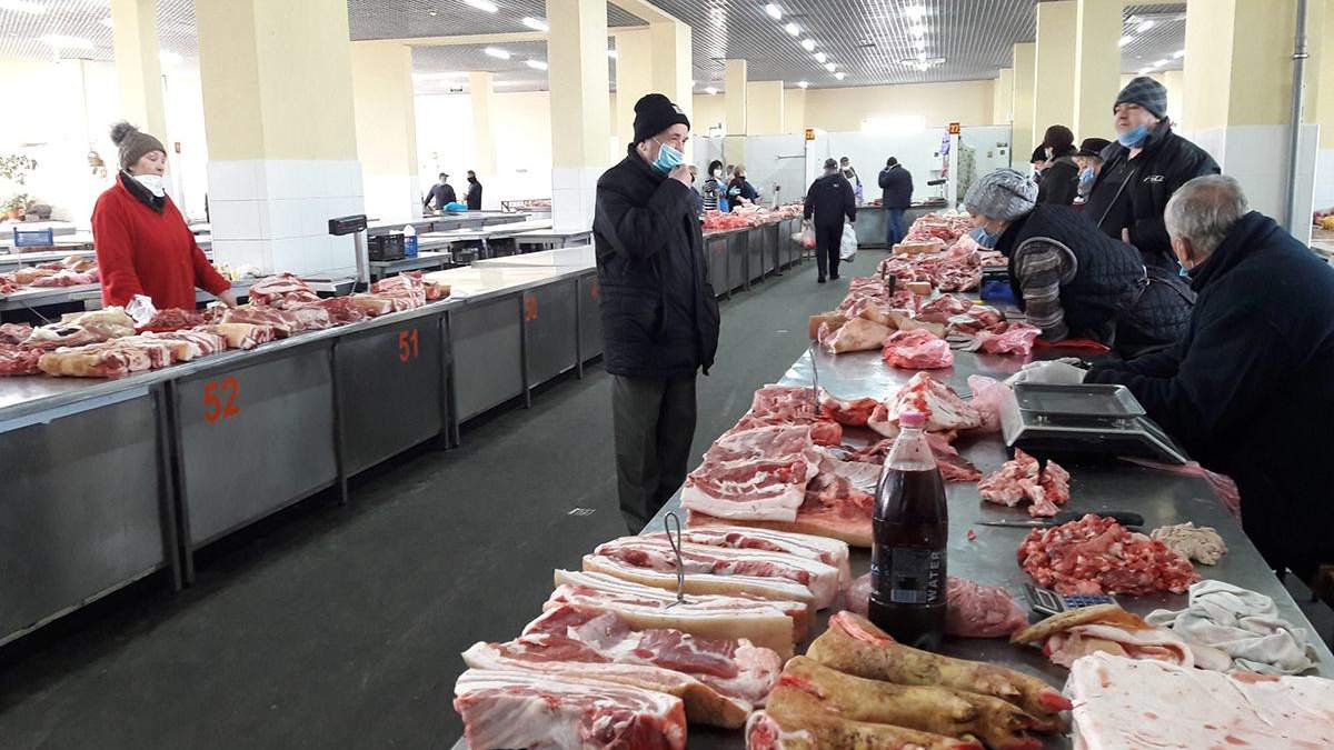 Возобновить работу рынков призывают в ряде областей Украины Возобновить работу рынков призывают в ряде областей Украины