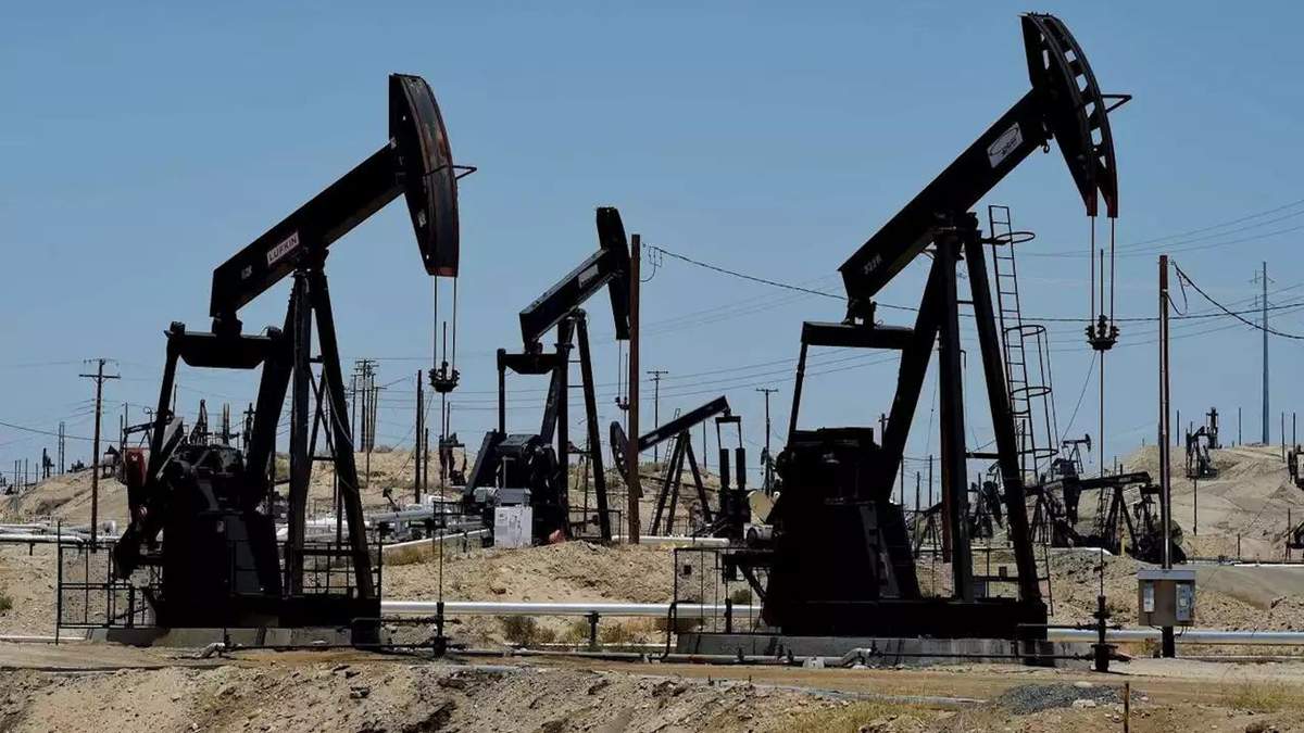Сланцевая нефть в США: низкие цены приведут к упадку промышленности Сланцевая нефть в США: низкие цены приведут к упадку промышленности