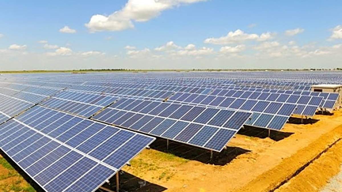 Зелений тариф для сонячних і вітряних електростанцій знизиться Зелений тариф для сонячних і вітряних електростанцій знизиться