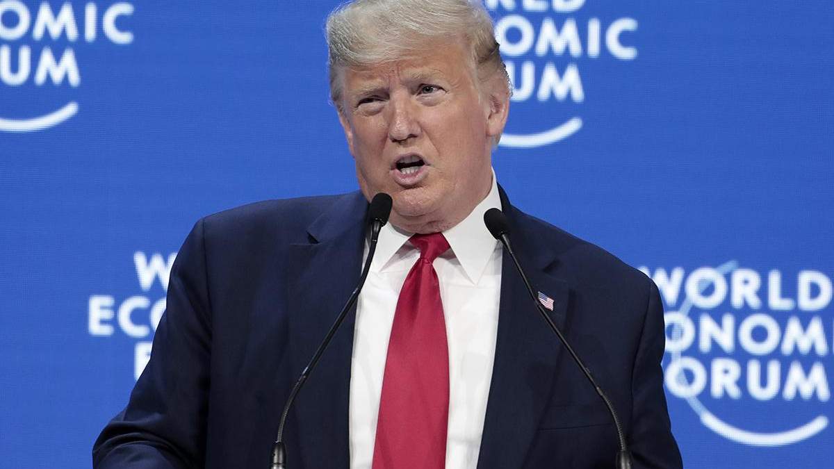 Трамп пообещал лекарства и вакцину от коронавируса до конца 2020 Трамп пообещал лекарства и вакцину от коронавируса до конца 2020