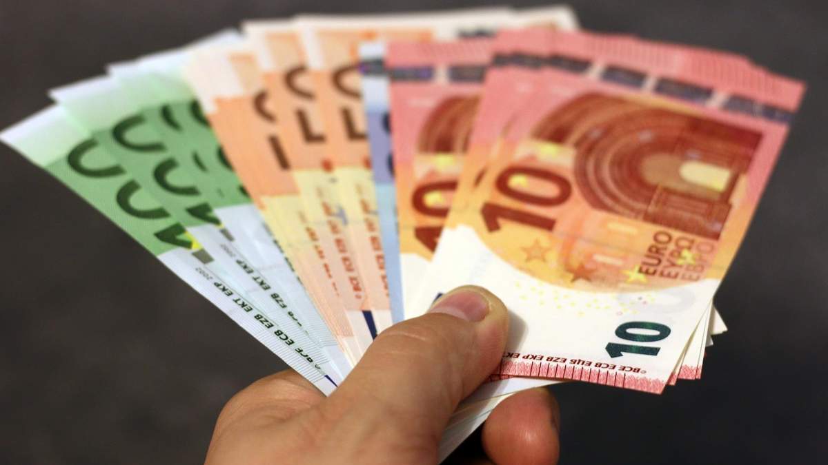 Наличные платежи могут ограничить в ЕС: что это означает Наличные платежи могут ограничить в ЕС: что это означает