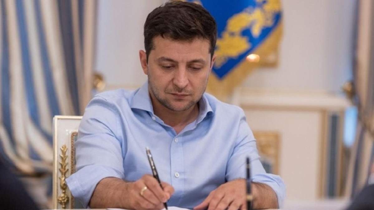 Дітям-сиротам підвищать стипендії з 2021 року: яким буде їх розмір Дітям-сиротам підвищать стипендії з 2021 року: яким буде їх розмір