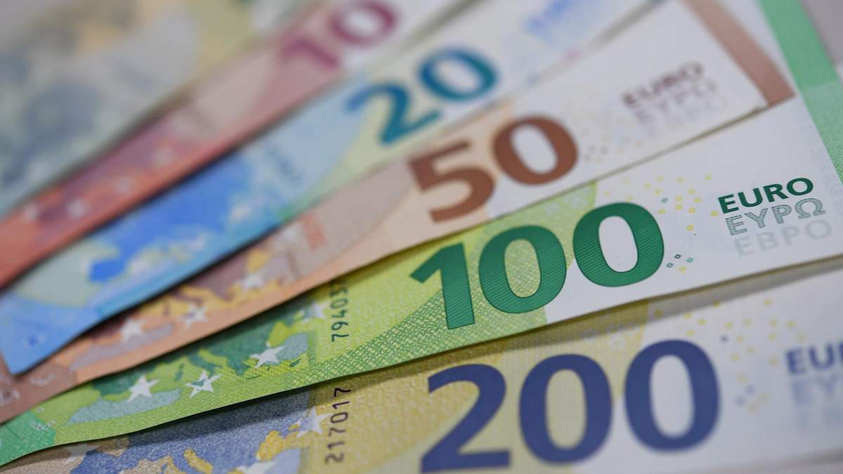 Курс доллара, евро – курс валют НБУ на 31 августа 2020 Курс доллара, евро – курс валют НБУ на 31 августа 2020