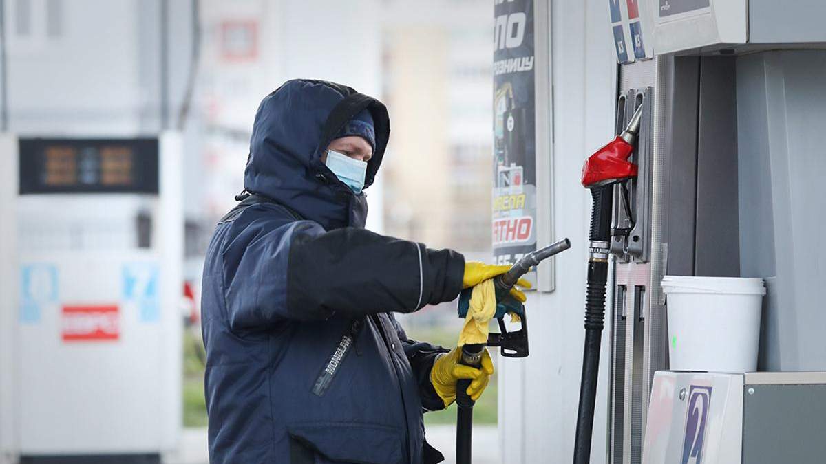 Ціна на бензин Паралель, Route 20, SUN OIL, Luxwen зросла: нові ціни Ціна на бензин Паралель, Route 20, SUN OIL, Luxwen зросла: нові ціни