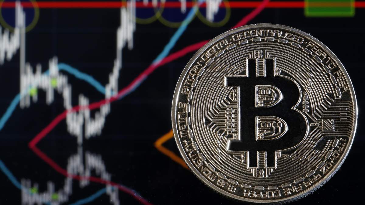 Курс биткойна впервые за его историю превысил 31 тысячу долларов Курс биткойна впервые за его историю превысил 31 тысячу долларов