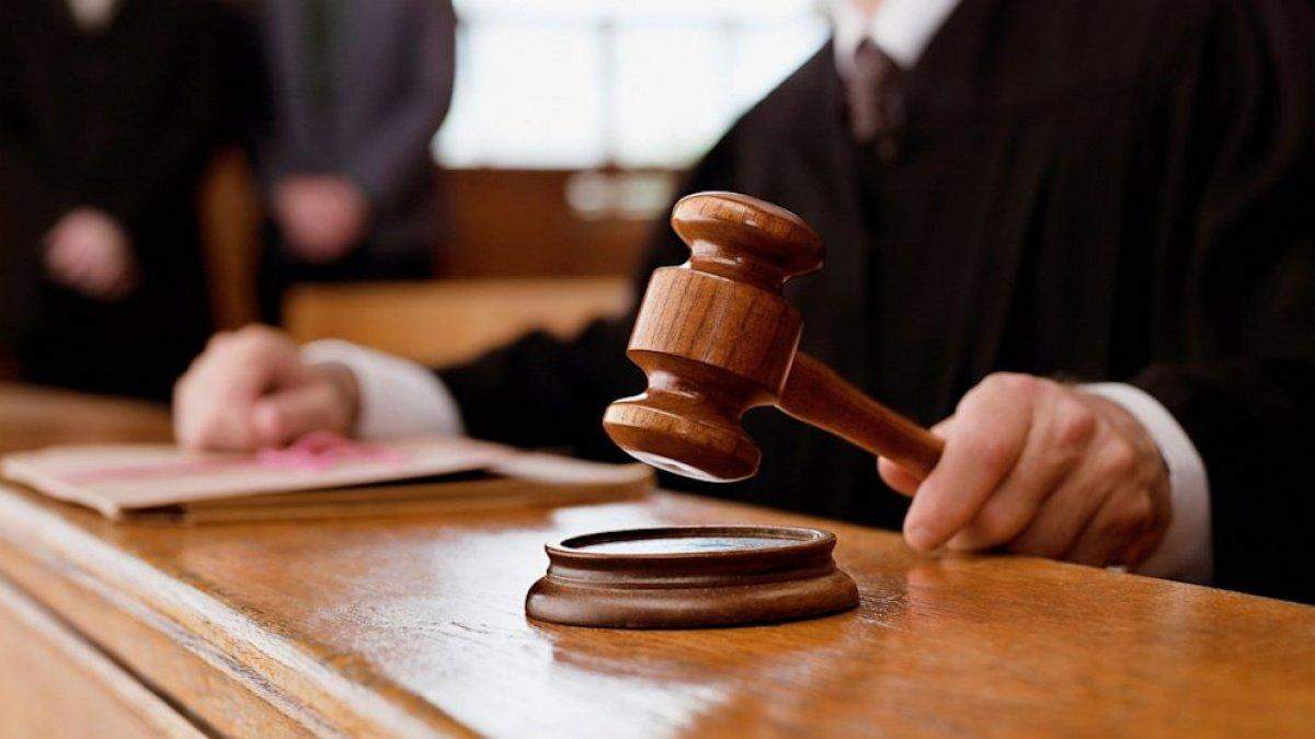 Суд знову переніс розгляд справи про націоналізацію Приватбанку Суд знову переніс розгляд справи про націоналізацію Приватбанку