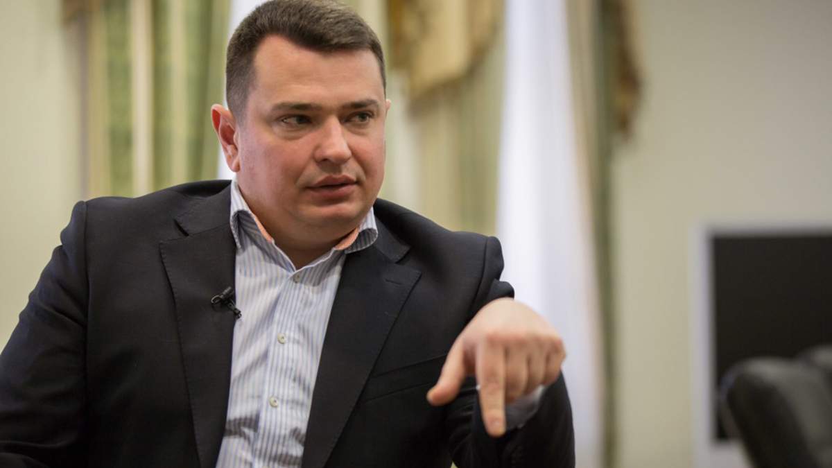 Ситник: Печерський райсуд може забрати у НАБУ справу Приватбанку Ситник: Печерський райсуд може забрати у НАБУ справу Приватбанку