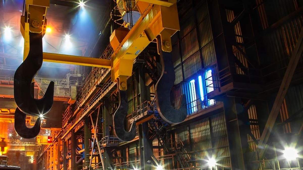Метінвест тягне українську економіку з кризи Метінвест тягне українську економіку з кризи