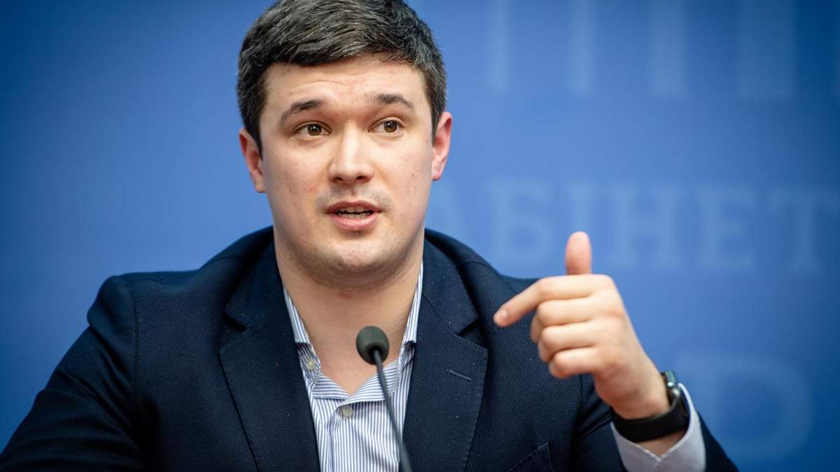 Виплати ФОПам по 8 000 гривень почнуться за кілька тижнів, – Федоров Виплати ФОПам по 8 000 гривень почнуться за кілька тижнів, – Федоров