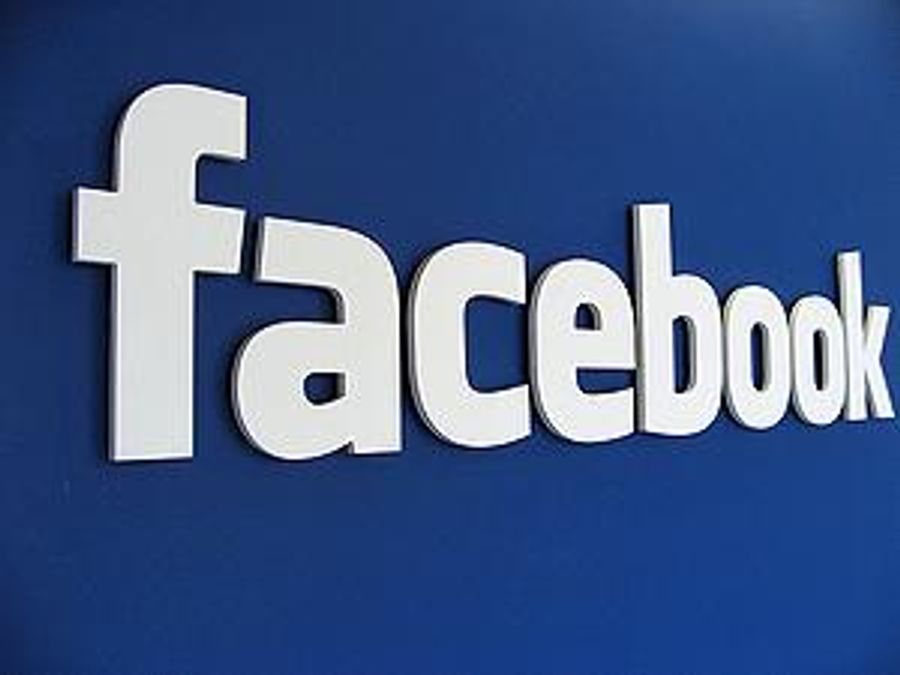 Користувачі хочуть стягнути з Facebook 15 мільярдів доларів
