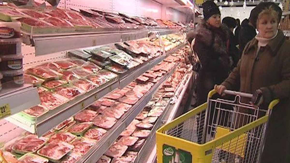 Минагропрод в 2013-м обещает каждому украинцу по 55,3 кг мяса