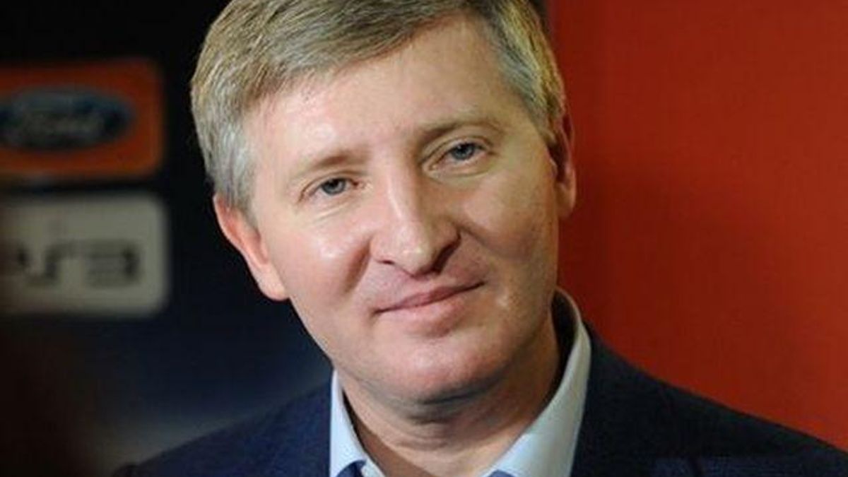 Компания Ахметова одолжила у российского банка 5,35 млрд рублей Компания Ахметова одолжила у российского банка 5,35 млрд рублей