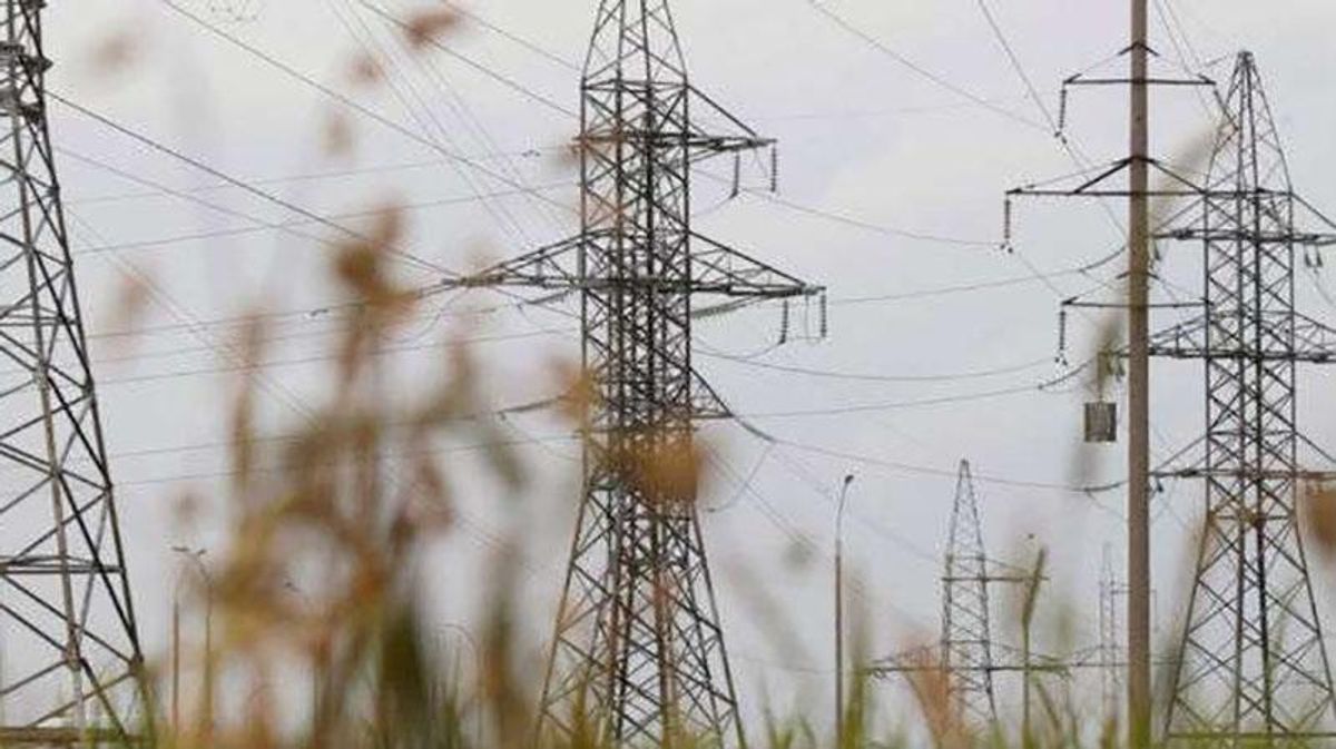 Поставки електрики з Росії на окупований Донбас підтвердило "Укренерго" Поставки електрики з Росії на окупований Донбас підтвердило "Укренерго"