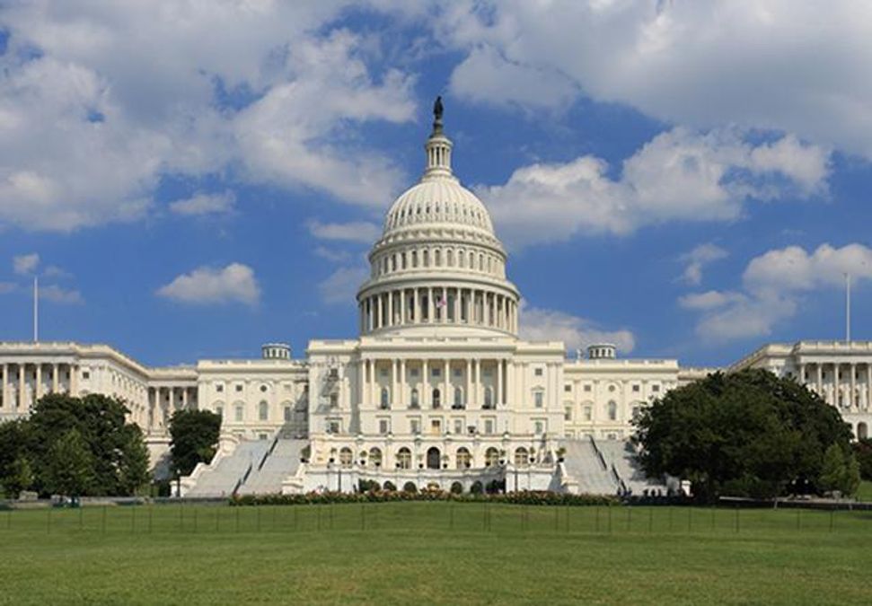 В Конгрессе США одобрили выделение Украине 350 миллионов долларов В Конгрессе США одобрили выделение Украине 350 миллионов долларов