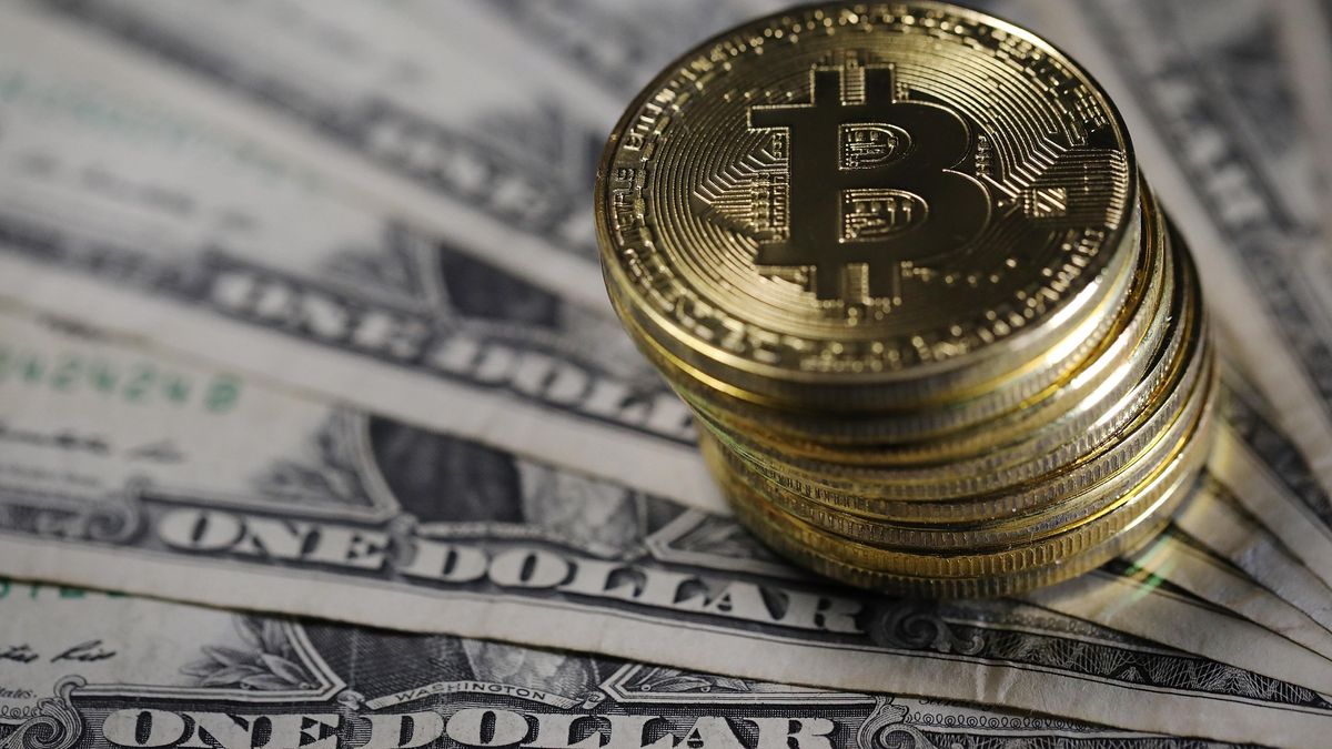 Хакеры взломали биржу криптовалюты и украли биткоинов на бешеную сумму