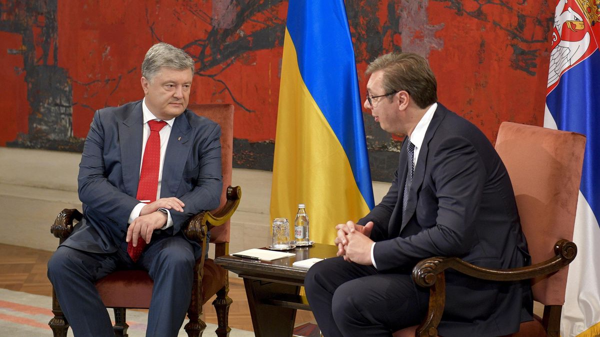 Порошенко провел визит в Сербию: президент Украины подвел итоги переговоров с Вучичем Порошенко провел визит в Сербию: президент Украины подвел итоги переговоров с Вучичем