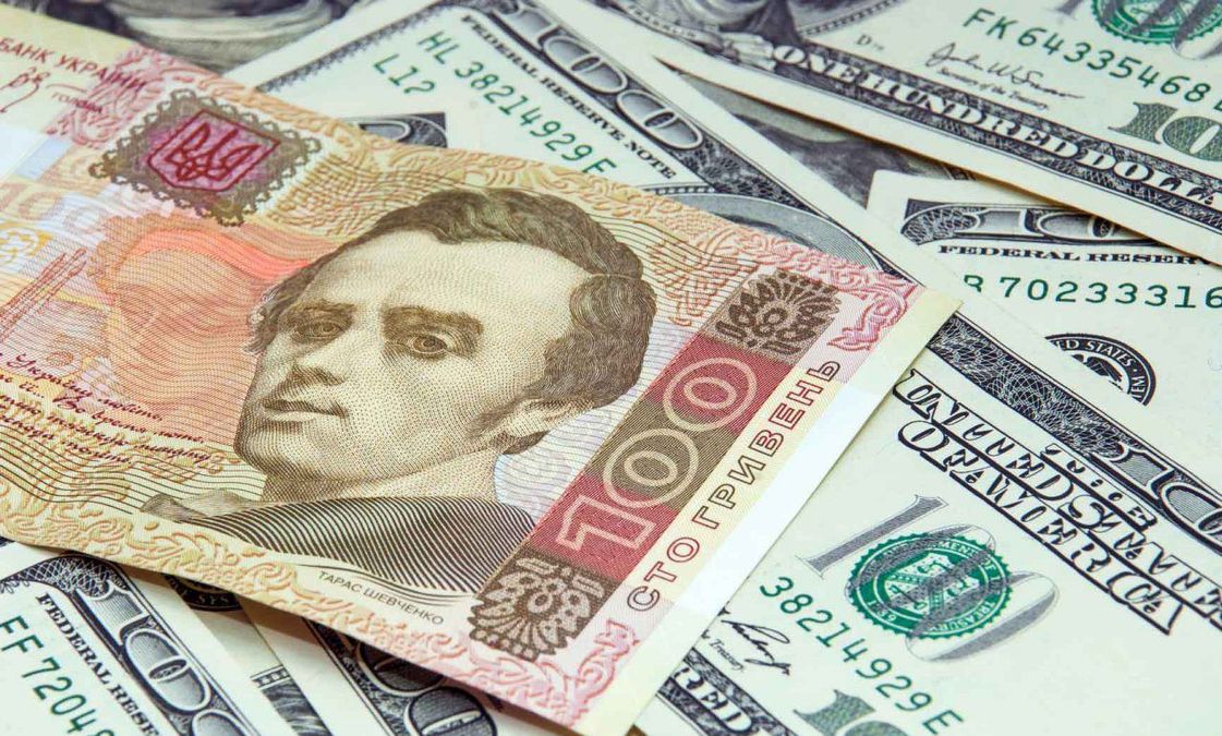 Гривня зміцнилася: які причини та скільки це триватиме?