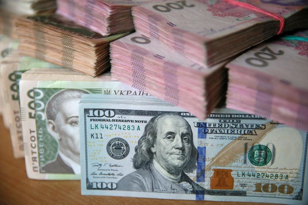 Готівковий курс валют 1 квітня 2020 – курс долару, євро 