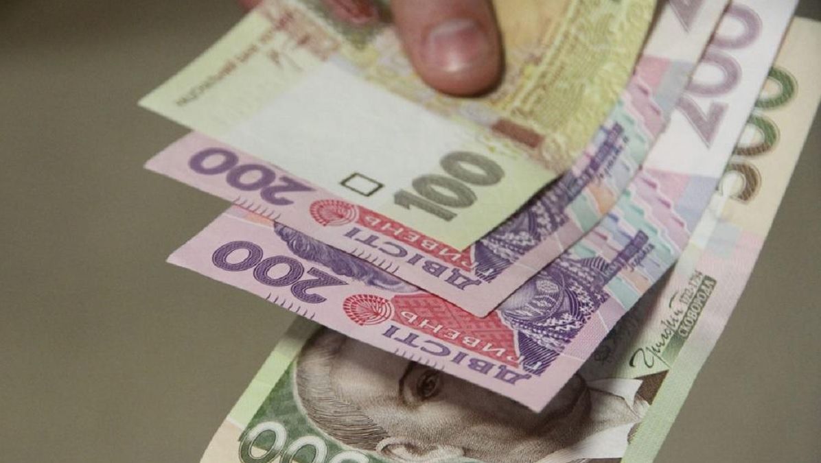 Депозити під час карантину: українці знову несуть гроші у банки Депозити під час карантину: українці знову несуть гроші у банки