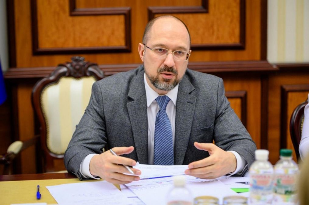 До кінця 2021 року середня зарплата може зрости до 14,5 тисяч гривень