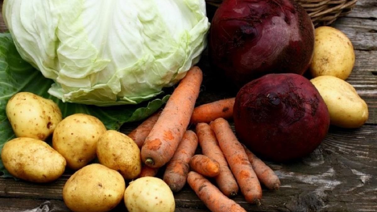 В Україні рекордно здорожчали овочі борщового набору - Економічні новини України - Економіка