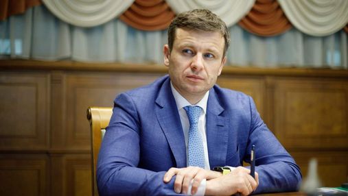 Министр Марченко уволил помощников, которые встречались с нападавшим на журналистов "Схем"