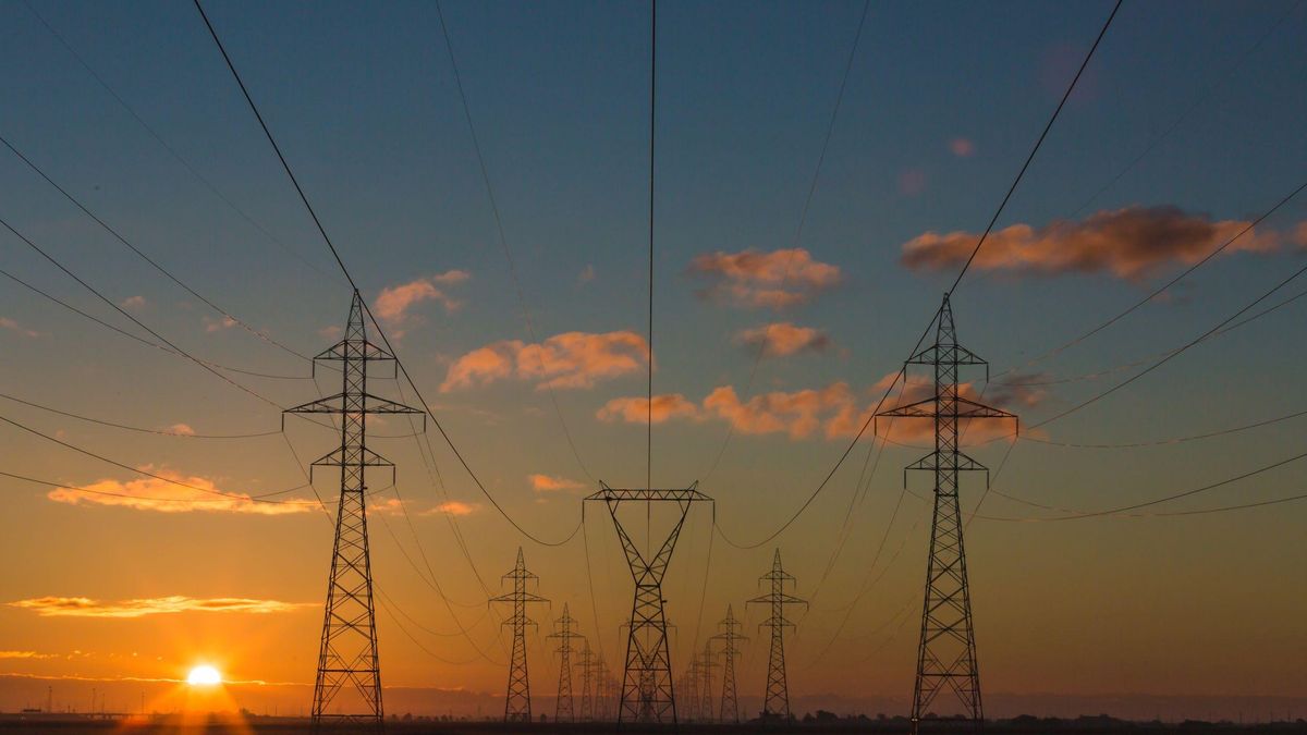 Украина начинает экспорт электроэнергии в Молдову